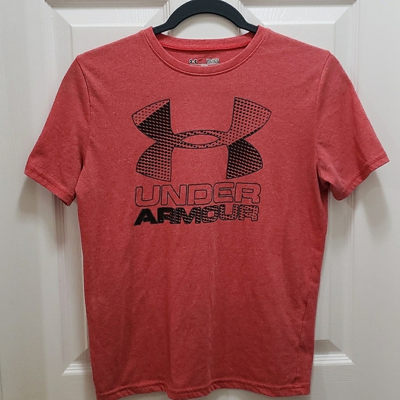 Red Under Armour T-Shirt - Picture 1 of 3